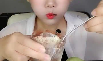 小姐姐吃好看的甜点吗,小姐姐的美食探店之旅